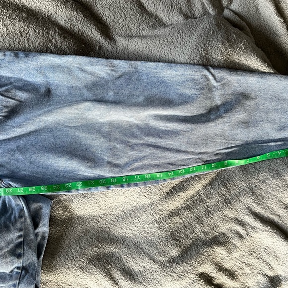 High Waisted Vintage Jeans - Picture 5 of 7